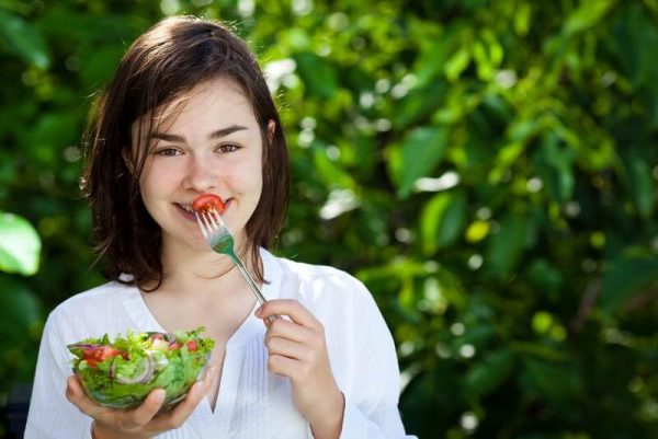 how-many-calories-should-14-year-old-eat-stylesdaddy